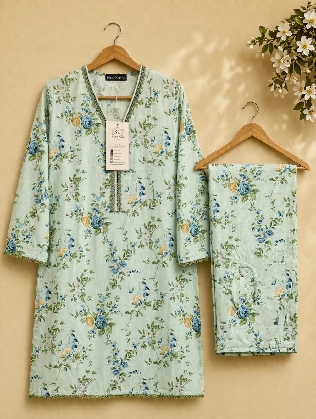 Feroza Bloom – 2-Piece Printed Lawn Co-ord Set