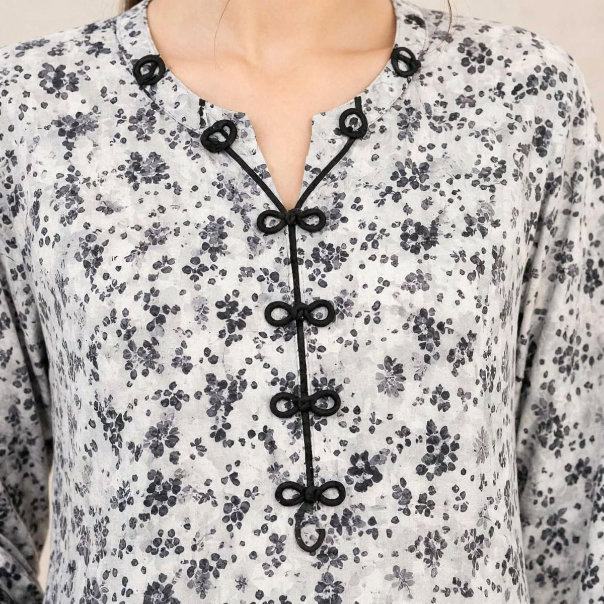 Monochrome Floral Printed 3-Piece Suit