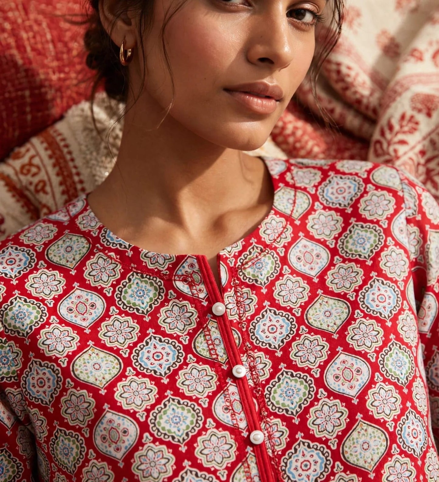 Laal Noor Signature Lawn Set