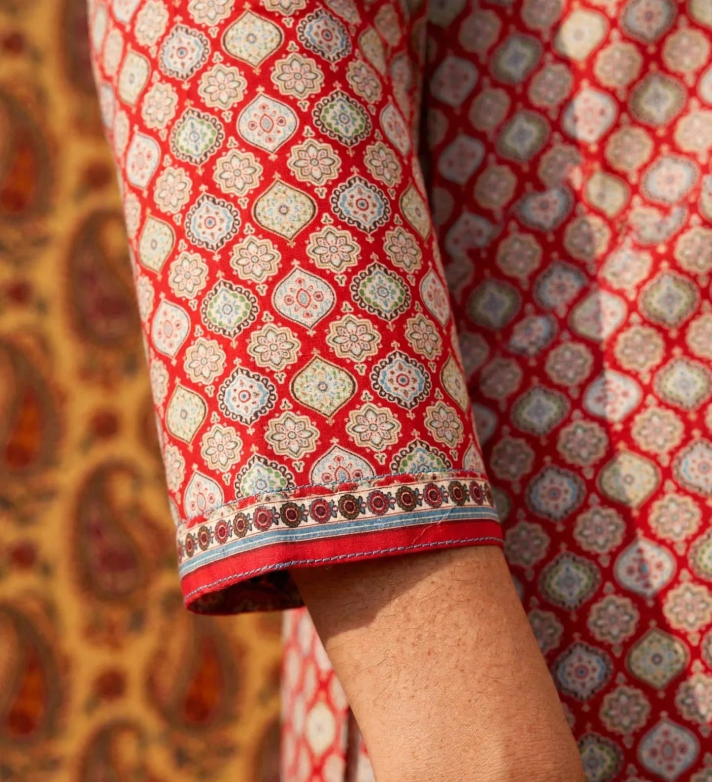 Laal Noor Signature Lawn Set